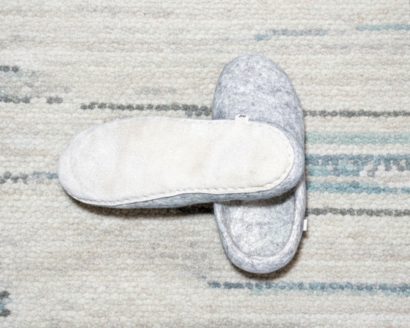 Felt Slippers- Natural White