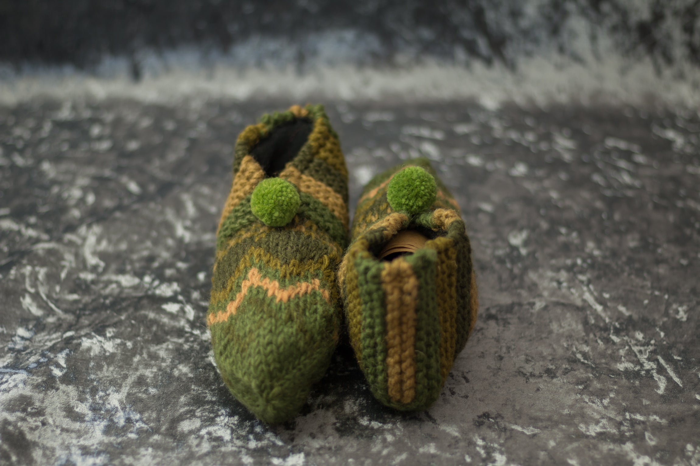 Women’s knitted socks