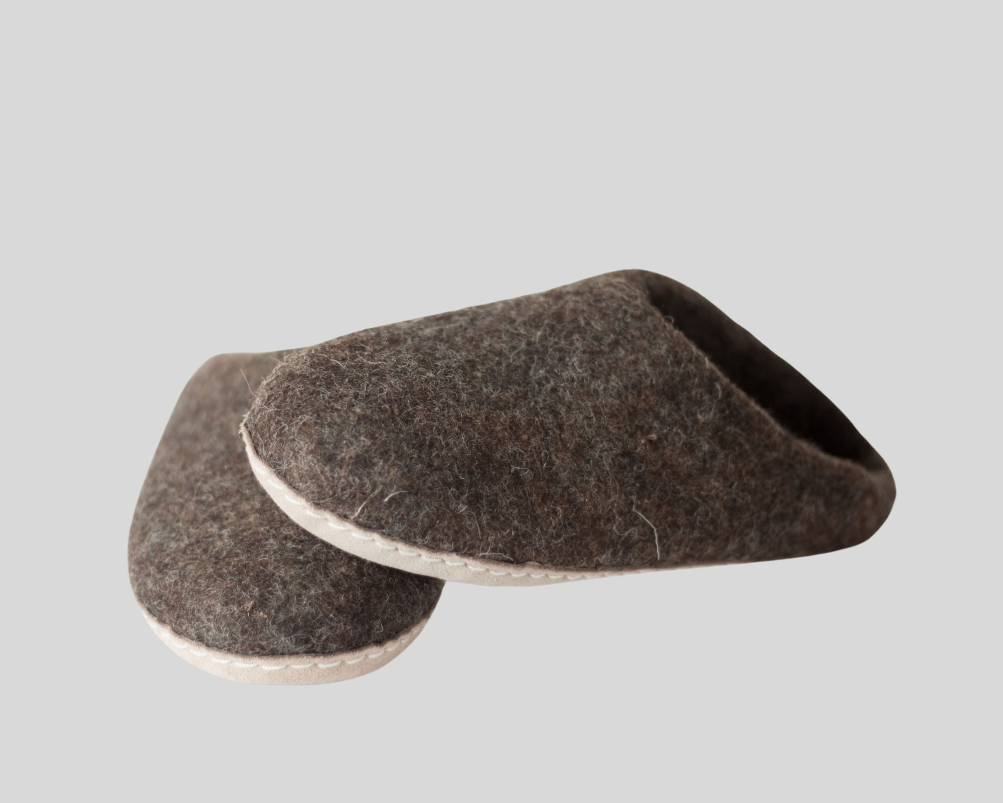 Felt Slippers- Brown